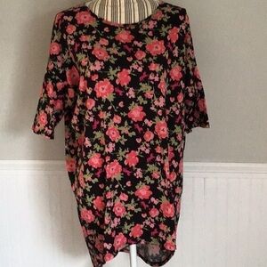 LuLaRoe Floral Unicorn Top Size Medium